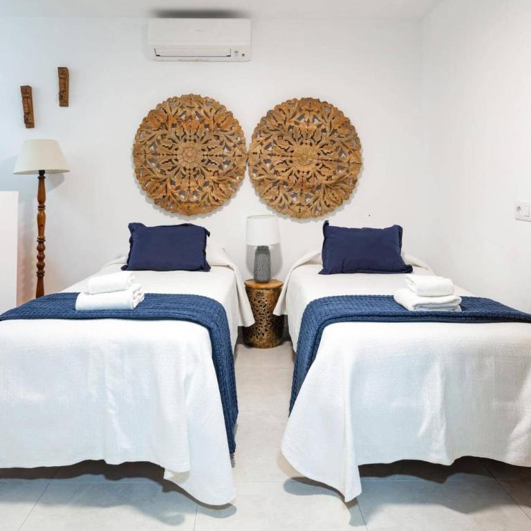 Villa Nirvana by Villa Plus - Villa - 26