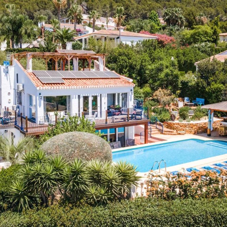 Villa Nirvana by Villa Plus - Villa - 31