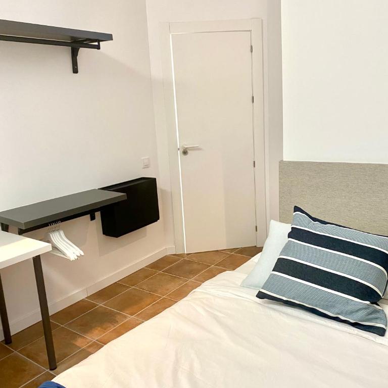 Guest House Espinardo Murcia Casa Universitaria - Deluxe Single Room - 3