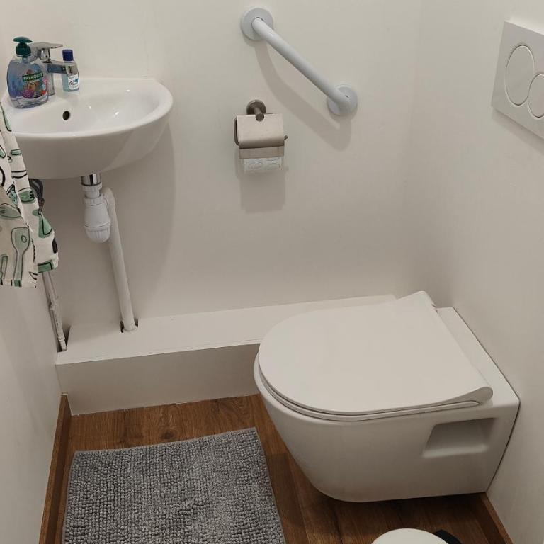 EUEXIA - À MARÉE HAUTE - Magnifique appartement climatisé 70 m2, Grande terrasse 42 m2, classé 4 étoiles - Appartement 2 Chambres - 35