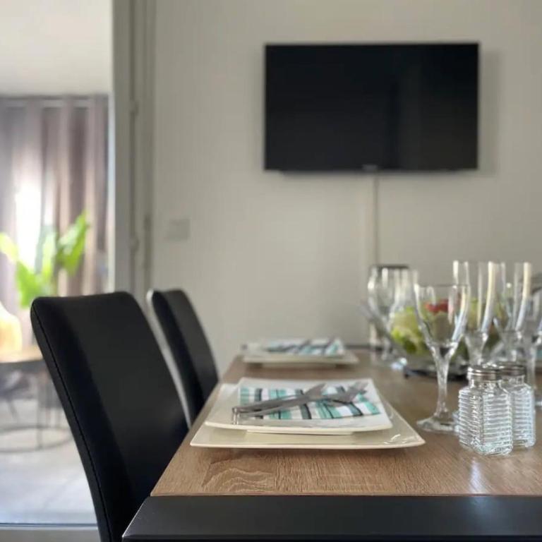 AJ - Stylish Pied-à-Terre à La Joliette - Parking - Appartement 1 Chambre - 23