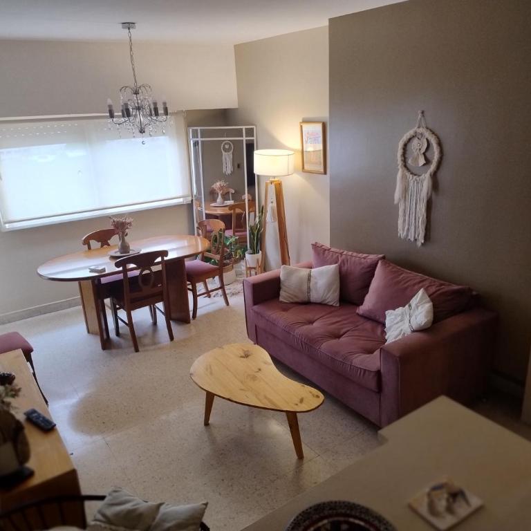 Céntrico, amplio y luminoso - Apartamento de 2 dormitorios - 3