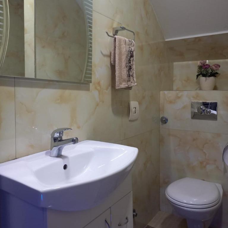 Airport Acommodation - Apartman sa 2 Spavaće Sobe - 4