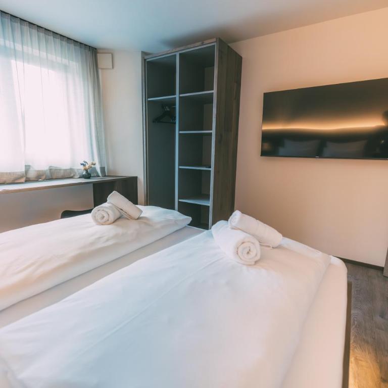 LIVALPIN Style - One-Bedroom Apartment with Balcony and Mountain View - 21