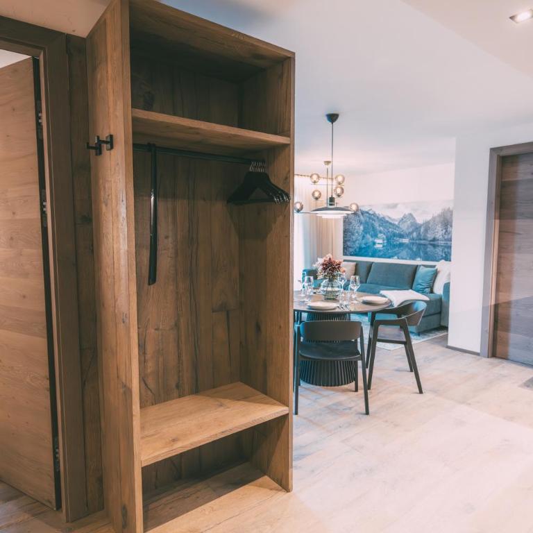 LIVALPIN Style - One-Bedroom Apartment with Balcony and Mountain View - 27