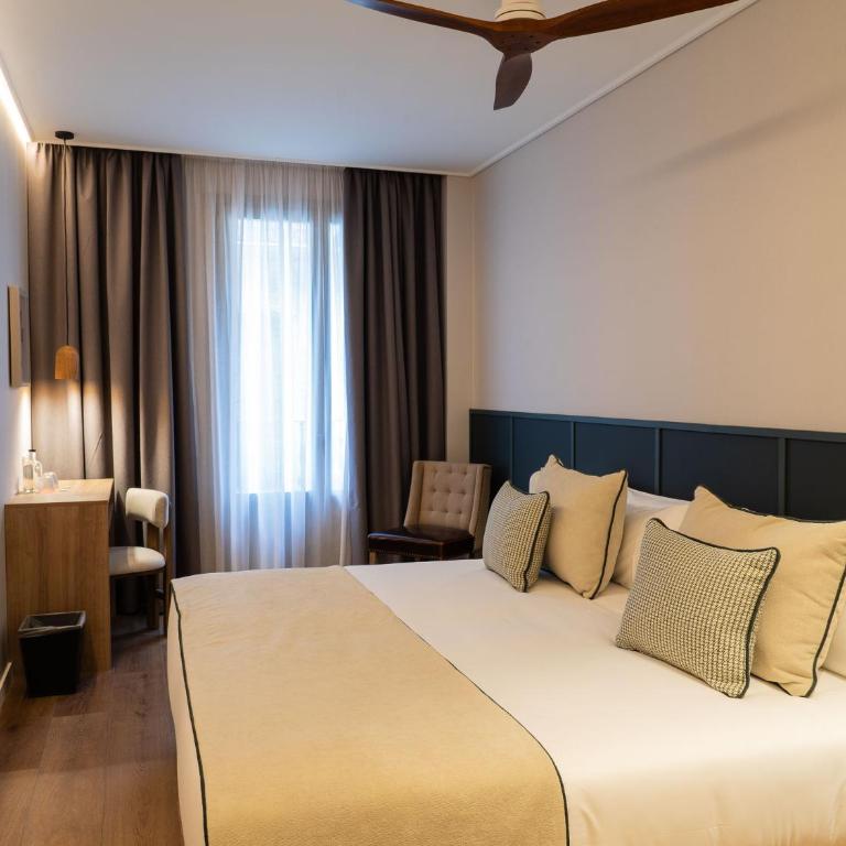 Hotel Well and Come Málaga - Habitación Doble Deluxe con vistas a la ciudad - 1 o 2 camas - 8