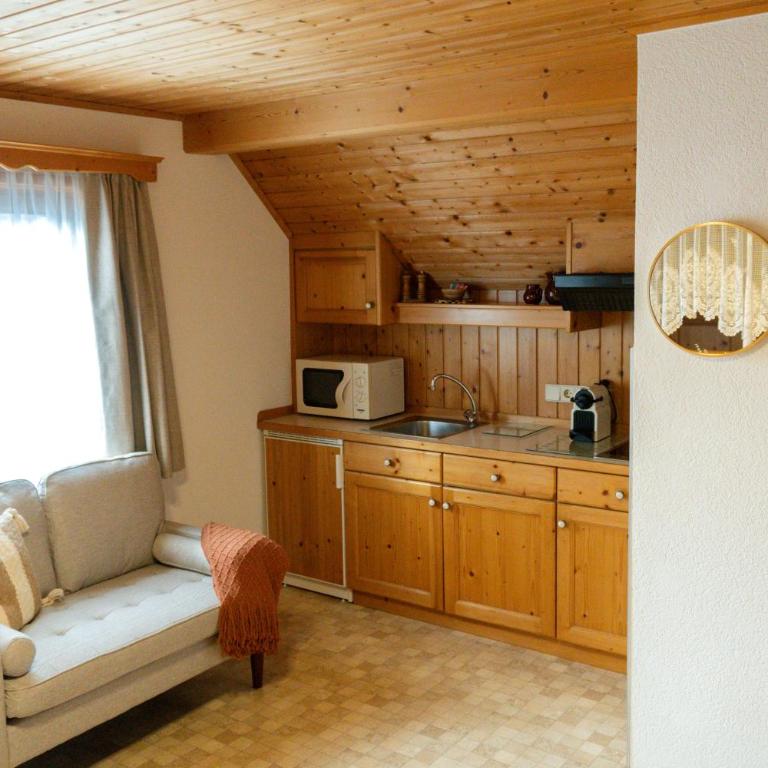 Gipfelglück Appartements - Bike & Hike - Apartment mit 1 Schlafzimmer, Balkon und Bergblick - 14