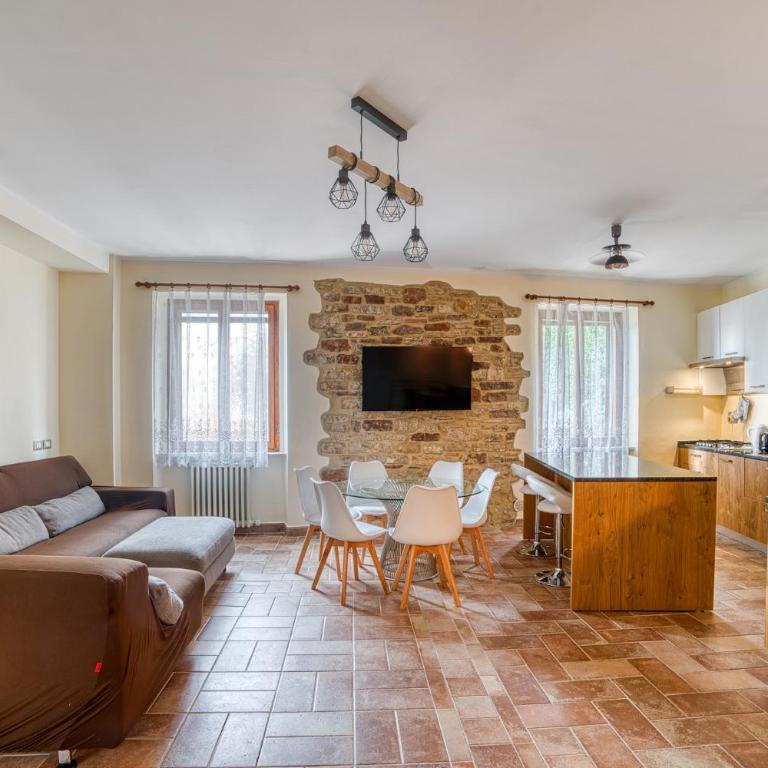 GuestHost - Santa Chiara Apartment with Panoramic Terrace - Appartamento con 2 Camere da Letto - 3
