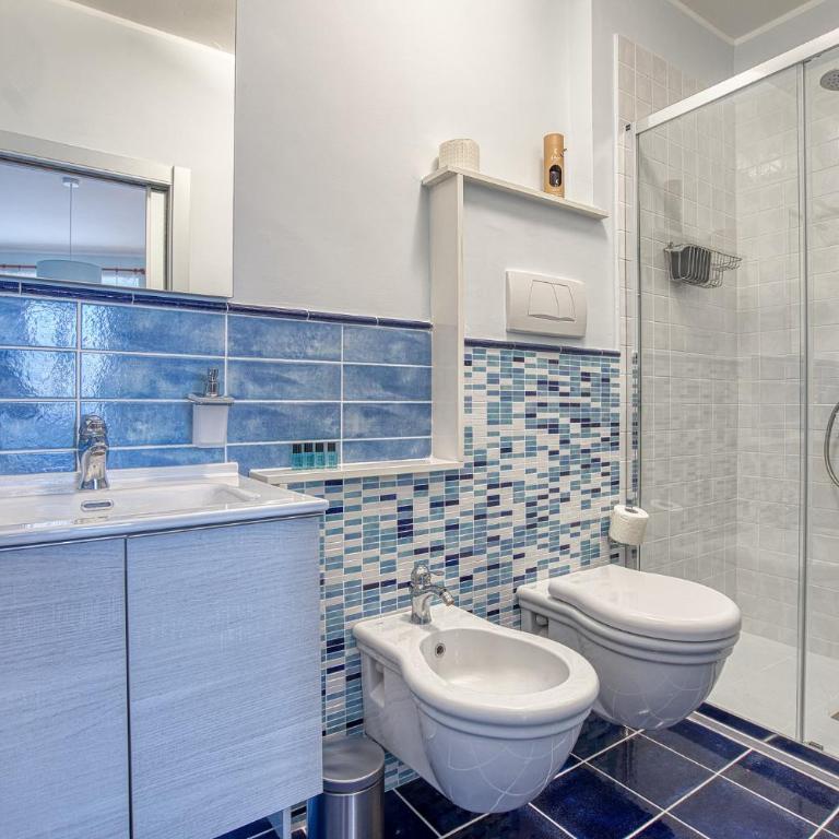 GuestHost - Santa Chiara Apartment with Panoramic Terrace - Appartamento con 2 Camere da Letto - 10