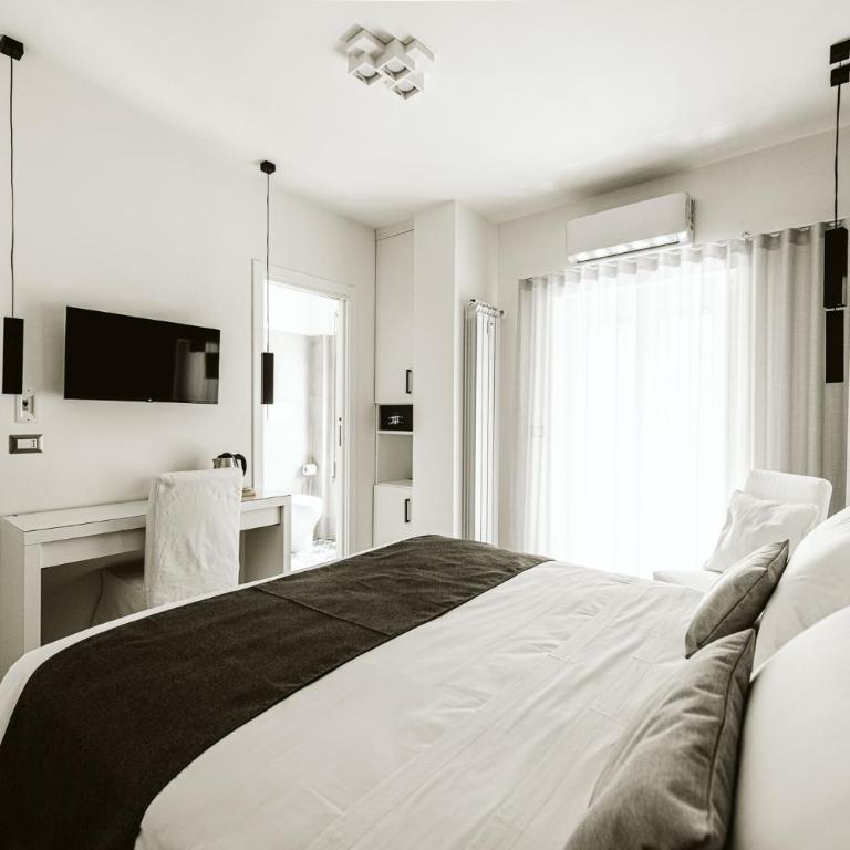 B&B LUMAS - Camera Matrimoniale/Doppia con Letti Singoli con Bagno - 2