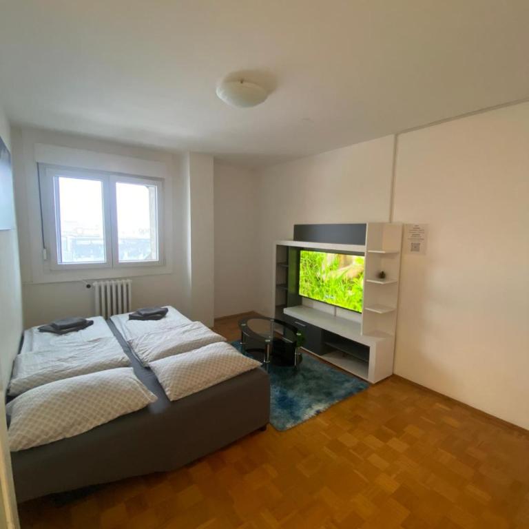 3-rooms Arena apartment - Three-Bedroom Apartment - 5