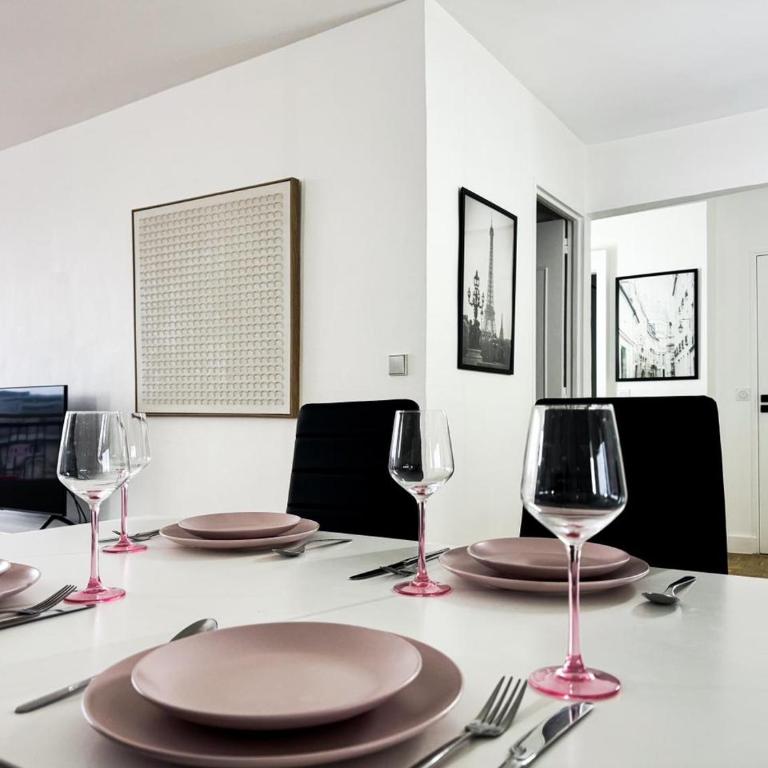 Best Eiffel Tower View Apartment - Appartement 1 Chambre - 3