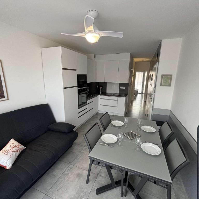 Appartement deux pièces Port la Nouvelle PN015-017 - Appartement 1 Chambre - 1