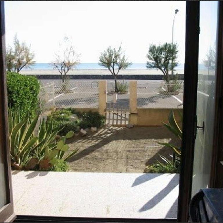 Appartement 2 pièces PORT LA NOUVELLE PN070-002 - Appartement 1 Chambre - 1
