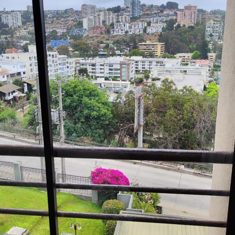 Reñaca pasos - Three-Bedroom Apartment with Sea View - 4
