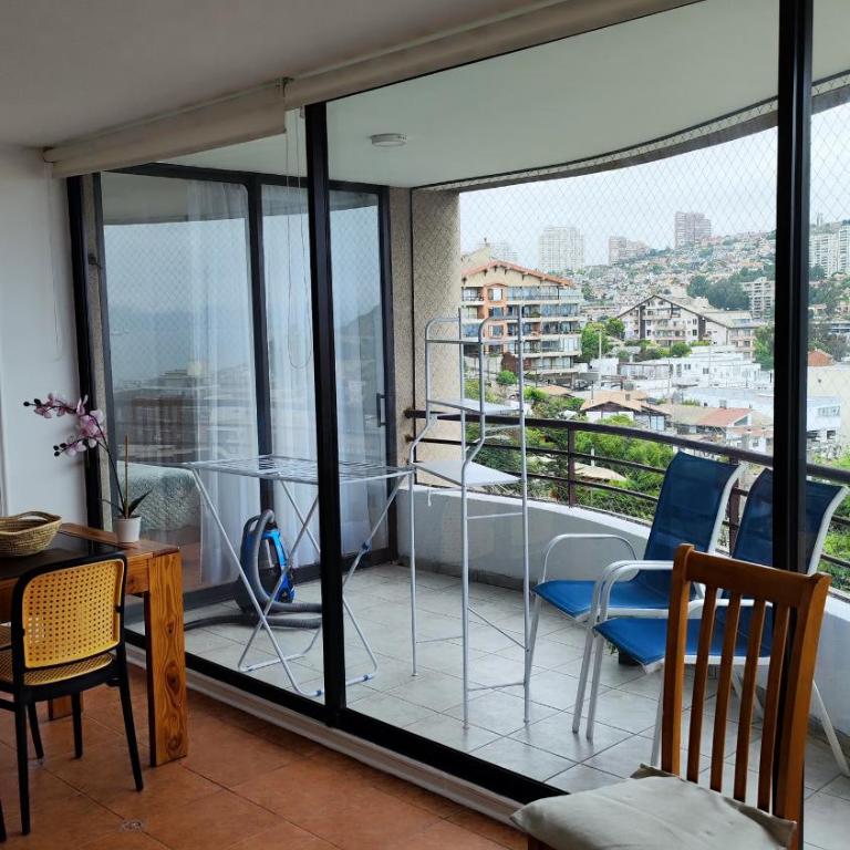 Reñaca pasos - Three-Bedroom Apartment with Sea View - 5