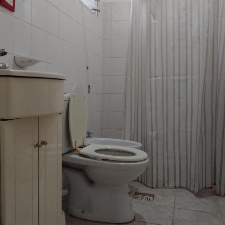 Amplio departamento céntrico - Apartamento de 2 dormitorios - 4