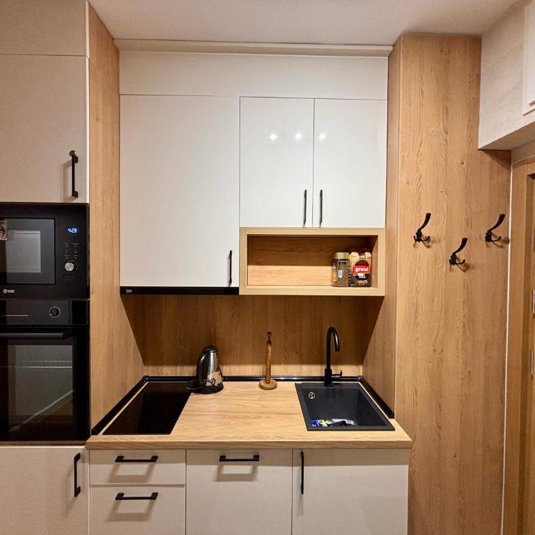 Mount Inn Panorama - Studio Apartment with King Bed - 10