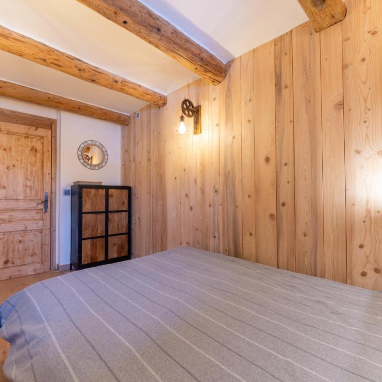 2 spacieux appartements dans une ferme rénovée face au MontBlanc - Appartement - Rez-de-Chaussée - 11