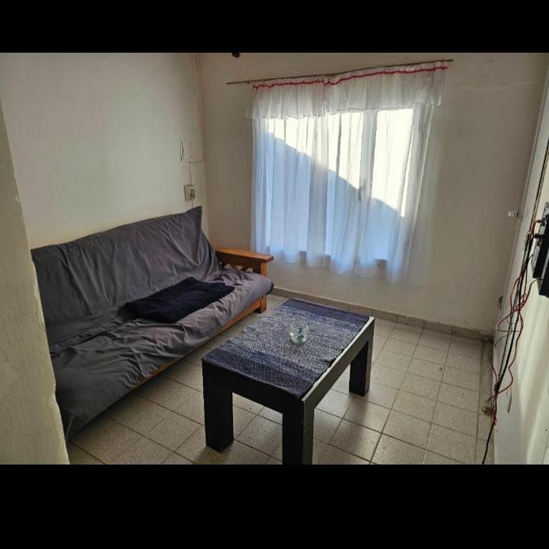 La comarca Alquiler x día casa amplia con garagge - Casa de 2 dormitorios - 2