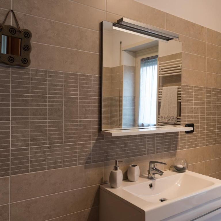 La Casa di Emma a Trastevere - Appartamento con 2 Camere da Letto - 28