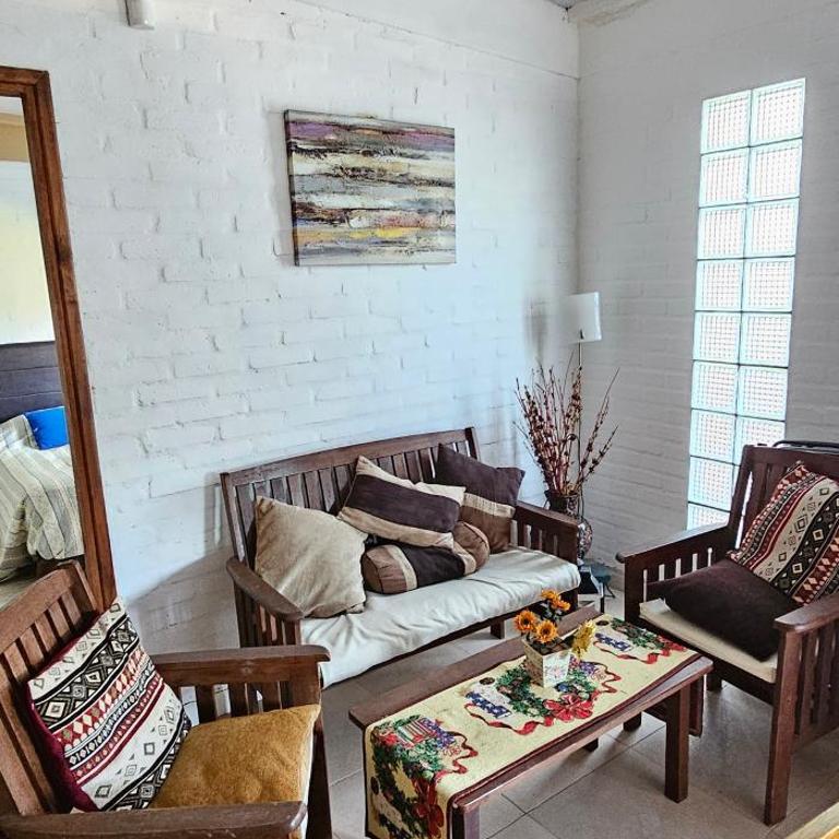 Casa Familiar en Playa Hermosa - Three-Bedroom House - 5