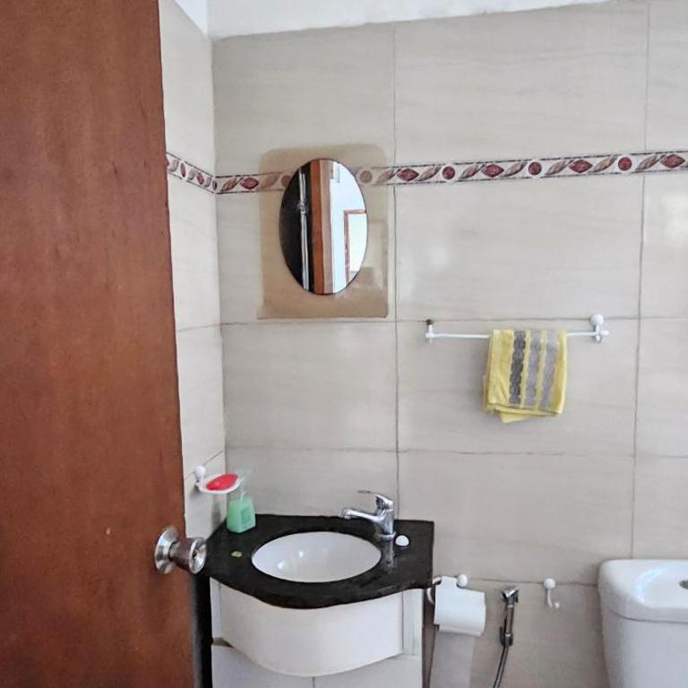 Casa Familiar en Playa Hermosa - Three-Bedroom House - 6