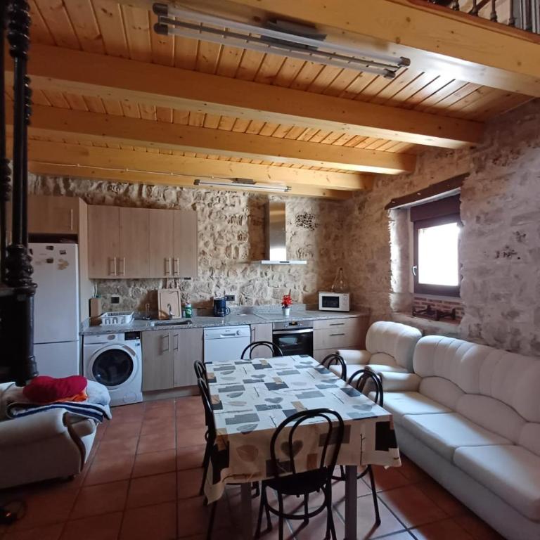 El altillo de Valbonilla - Casa con 1 dormitorio - 1