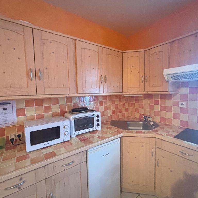 Studio charmant pour 4 personnes proche plage aux Sables-d'Olonne - FR-1-197-614 - Studio - 14