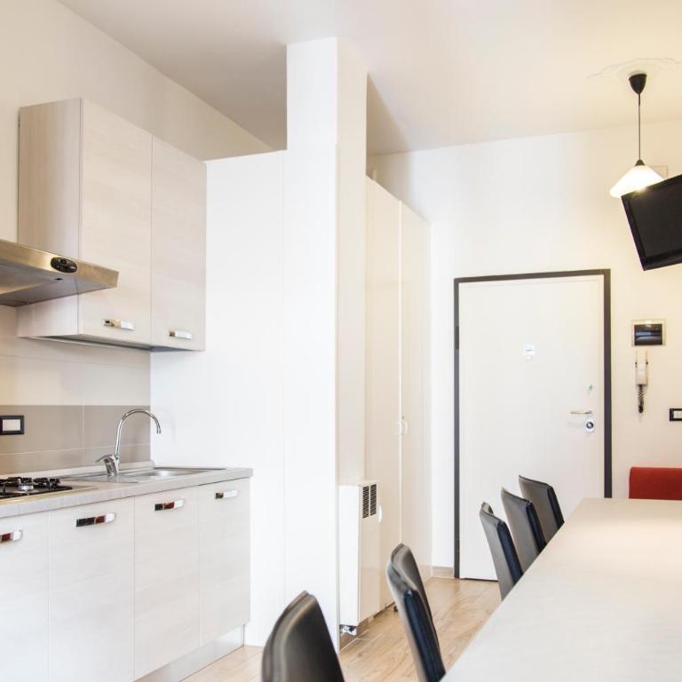 IN FIERA 8 Apartment superior FRONT FAIR - Appartamento Superior con 2 Camere da Letto - 47