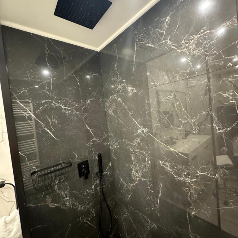 Studio 36mt2 a 5 min a pied boulevard de Belgique MC - Studio - 17