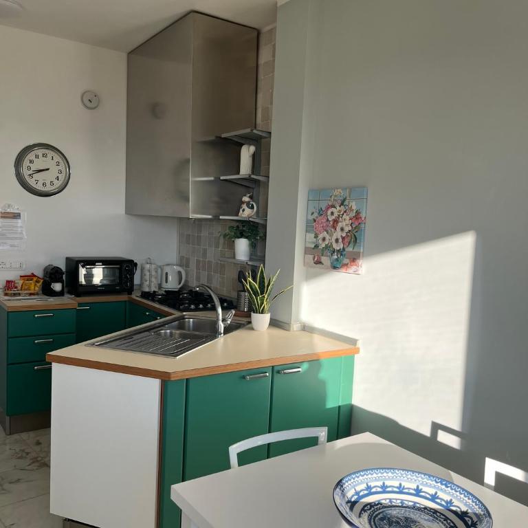 Seaview Apartment - A - Apartment with Sea View - 8