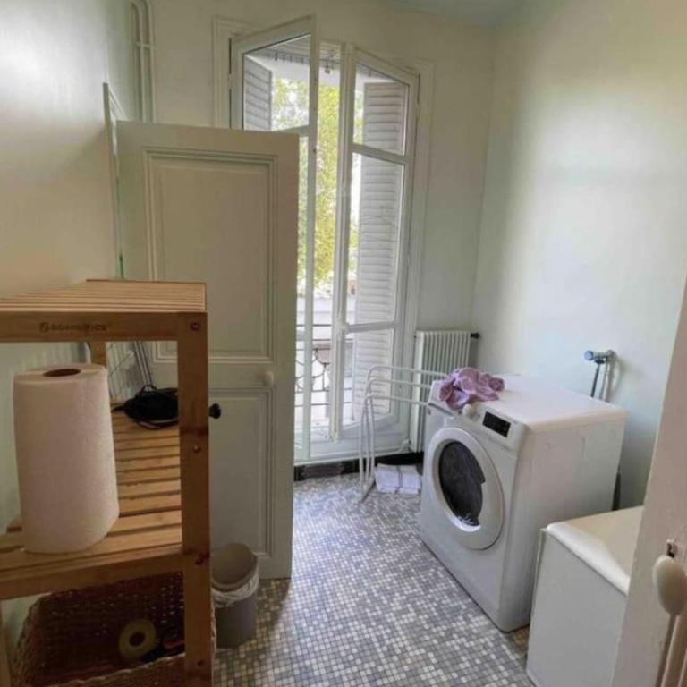 Large family typical Parisian Appartment - Appartement 1 Chambre - 12