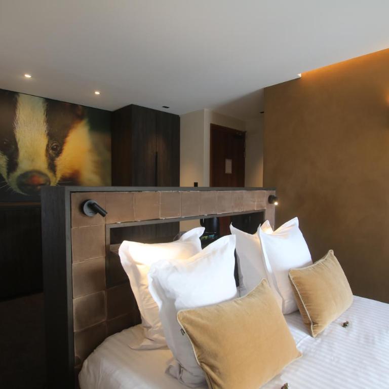 Les Loges Du Parc - Chambre Double Deluxe avec Terrasse - Vue sur Parc - Badger - 4