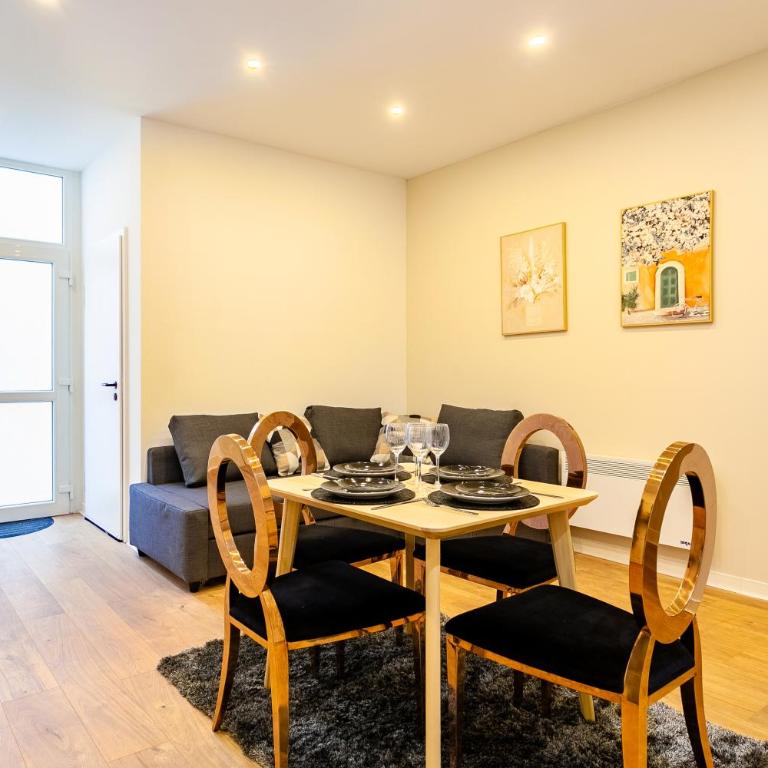 Appart confort - Hyper centre - 4 pers - Strasbnb - Appartamento con 1 Camera da Letto - 2