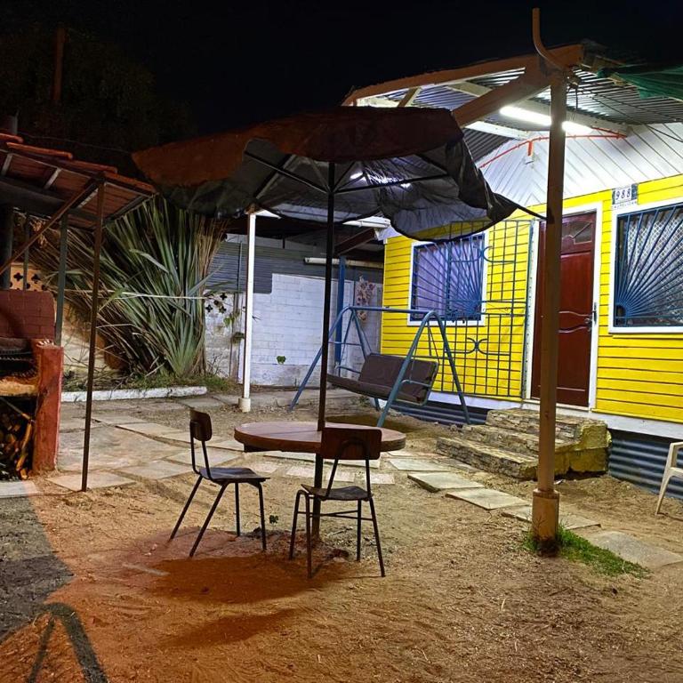 Cabaña Las Cruces, a pasos de la playa - Three-Bedroom House - 14