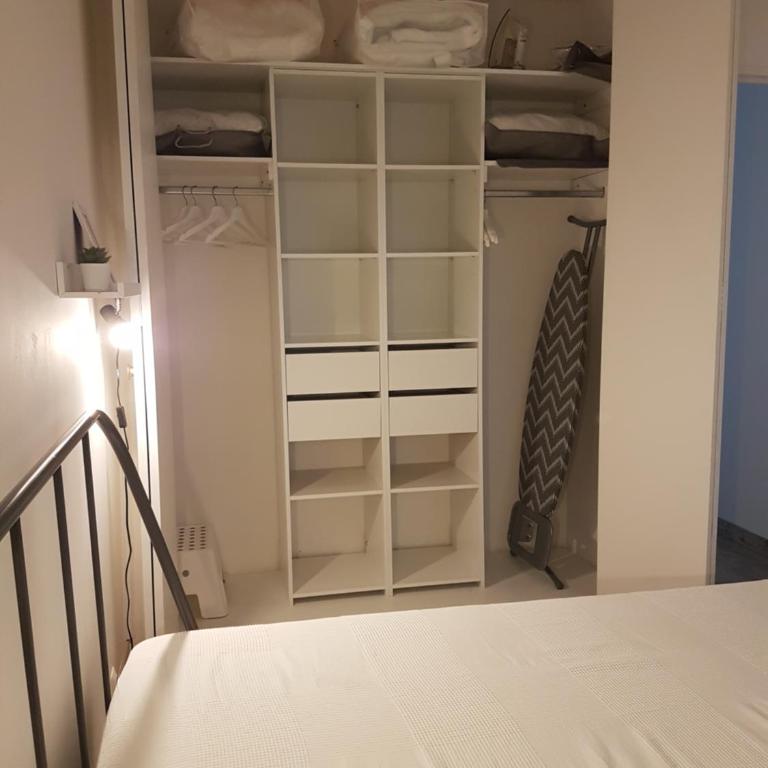 Grand T2, 4 personnes, Clim, Parking, Proche centre - Apartamento de 2 dormitorios - 12