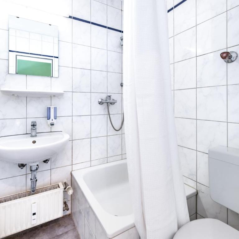 Stayando Cozy Apartment Munich City Center - Estudio Triple Estándar - 40
