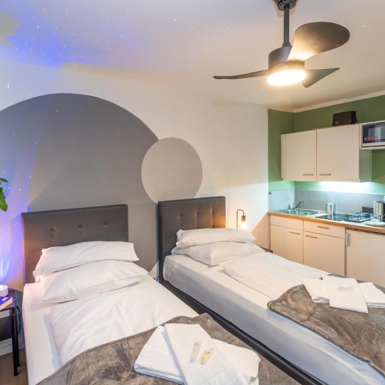 Stayando Cozy Apartment Munich City Center - Estudio Triple Estándar - 47