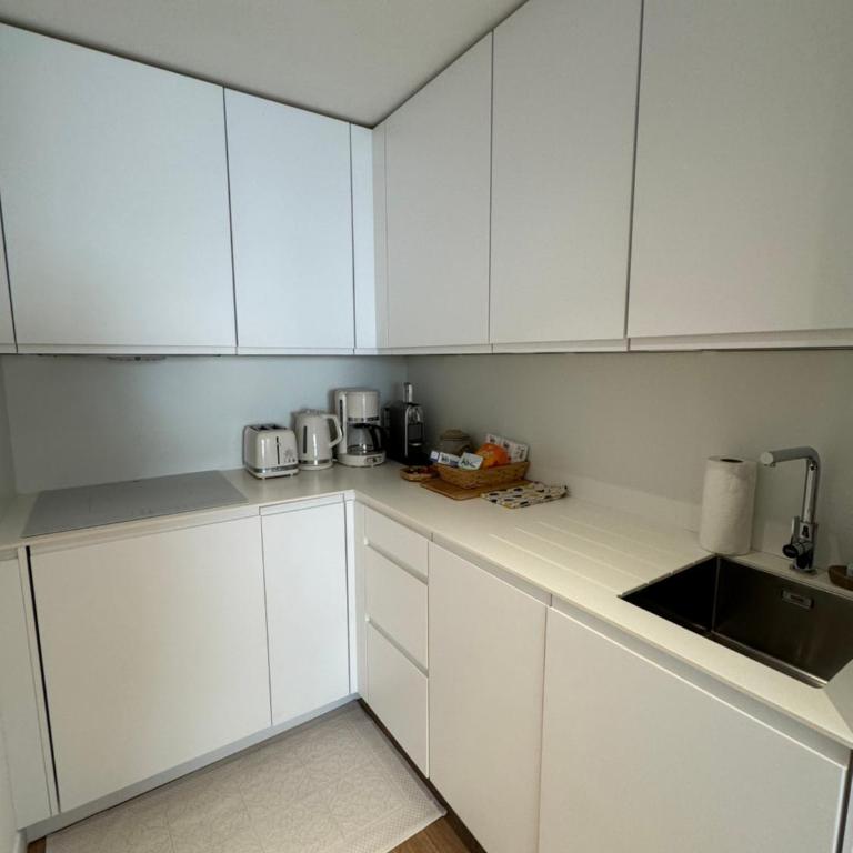 Superbe studio pour congrés au coeur de Cannes - Apartment mit Stadtblick - 20