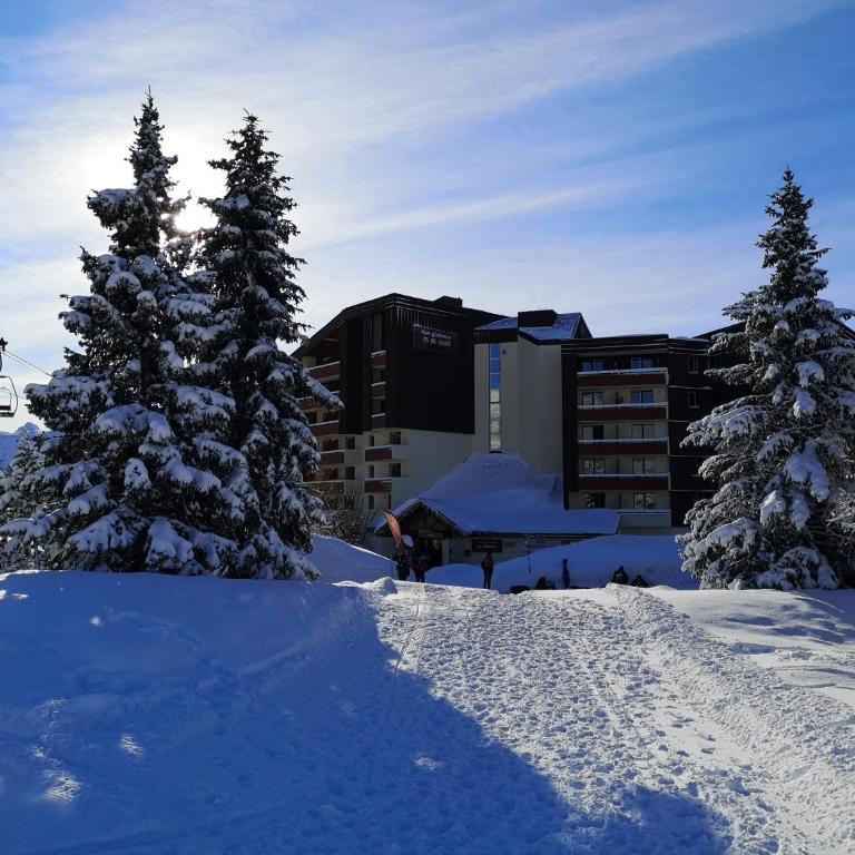 Grand T2 résidence avec piscine sauna - Appartement 2 Chambres - 1