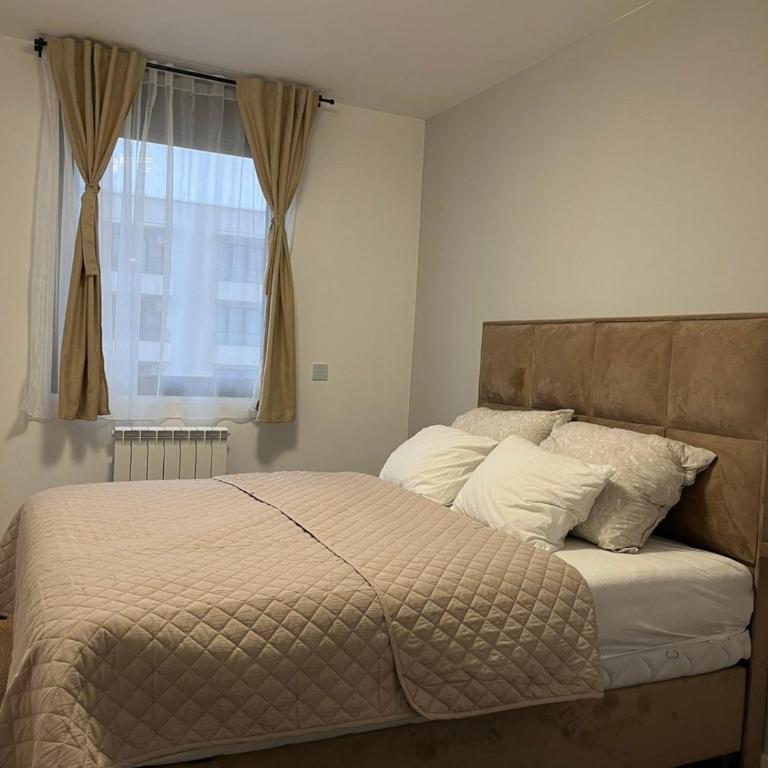 Luxury Getaway with Comfort! - Deluks Apartman sa 2 Spavaće Sobe i Balkonom - 12