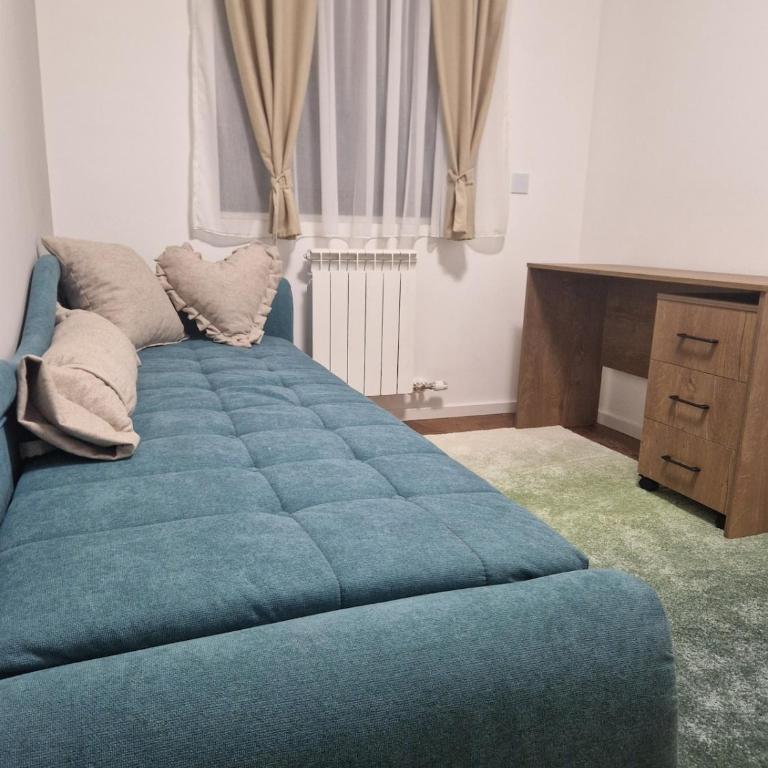 Luxury Getaway with Comfort! - Deluks Apartman sa 2 Spavaće Sobe i Balkonom - 14