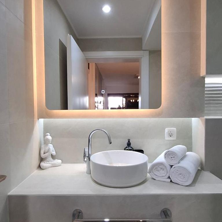 Misisuone Apartments Budva - Dvokrevetna Soba sa Bračnim Krevetom i Terasom - 2