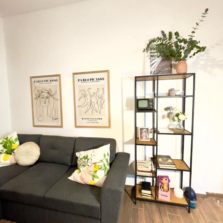 Art Apartment near Skadarliјa - Apartman sa 2 Spavaće Sobe - 12