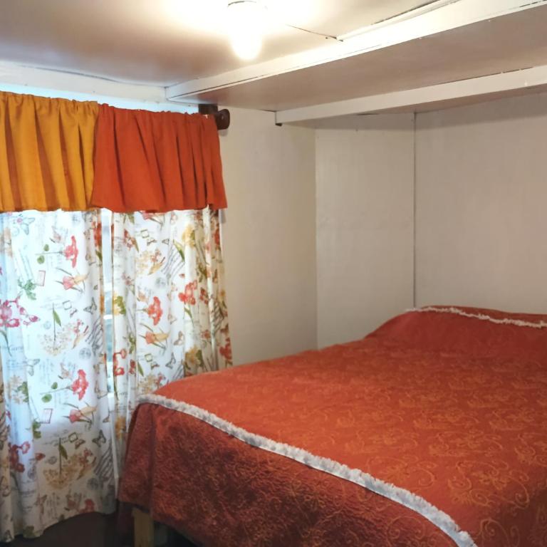 Hospedaje Familiar Puerto Montt Centro - Queen Room - 1