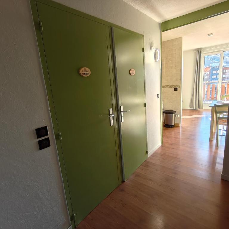 Appart au pied des pistes avec superbe vue - Apartment mit 1 Schlafzimmer - 13