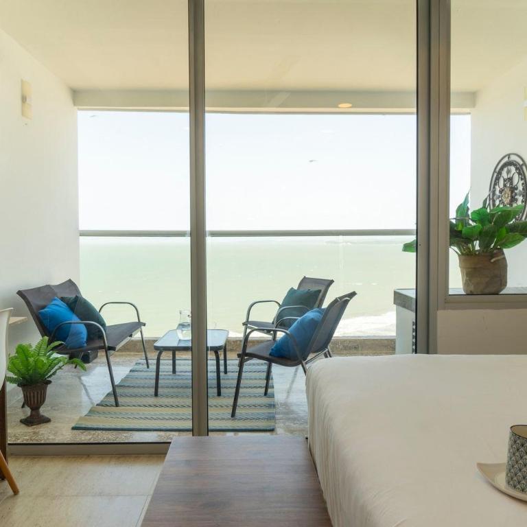 CB1622 Maravillosa y fresca Suite Vista-Mar Crespo - Suite con cama grande - 16