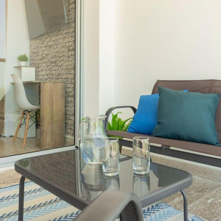CB1622 Maravillosa y fresca Suite Vista-Mar Crespo - Suite con cama grande - 22