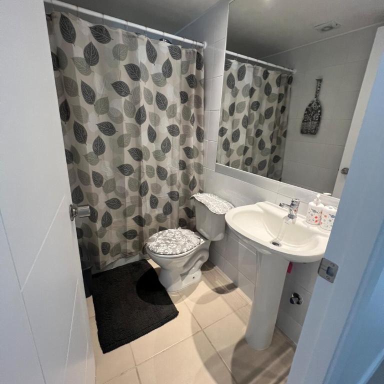 Hermoso Departamento, Piso 2 en Condominio Parquemar el Tabo, Tercera Etapa - Apartamento de 3 dormitorios - 12